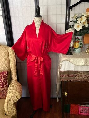 Golden Dragon VTG 60s/70s Chinese Red Silk Hand Embroid Robe Wom 1 SZ/54” Long